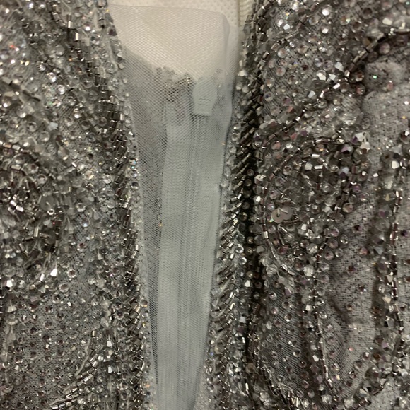 PORTIA & SCARLETT FORMAL EVENING GOWN - Picture 7 of 12